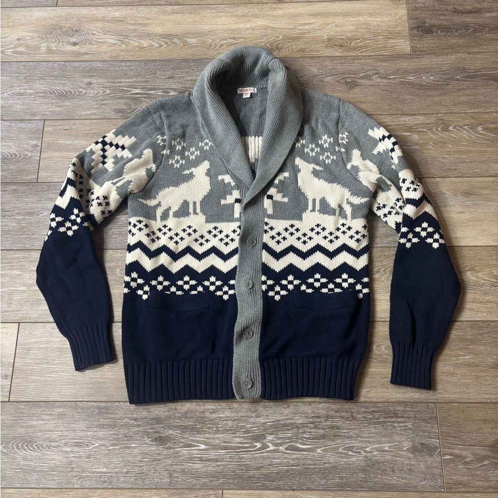 Merona Gray and Navy Wolf Pattern Cardigan